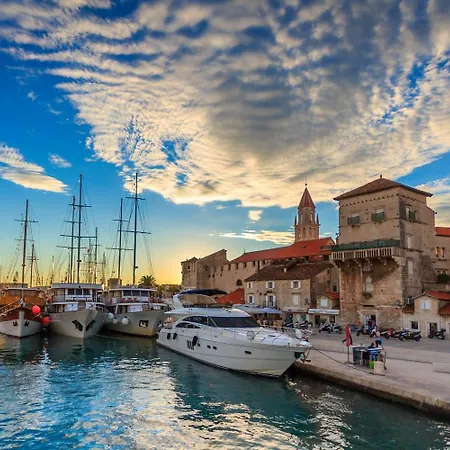 Appartement Antea Trogir